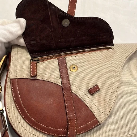 Dior Crossbody Saddle Bag - Picture 10 of 16